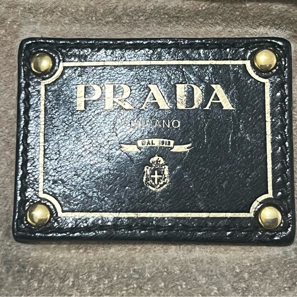 AUTHENTIC PRADA CERVO SHINE DOME BOWLER SHOULDER / CROSSBODY HANDBAG - Picture 6 of 10